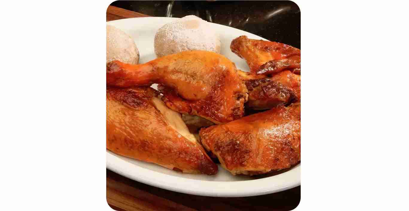 Imagen del producto1/2 POLLO ASADO